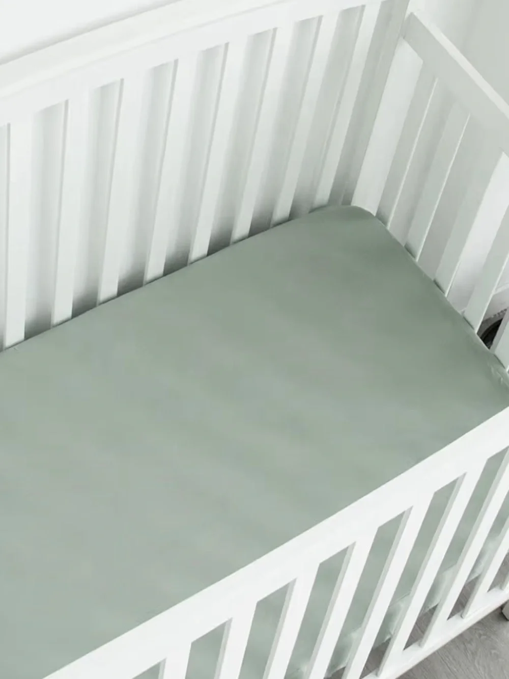 New Biloban 2-pack Green Waterproof Fitted Crib Sheets
